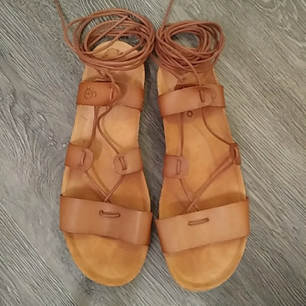 Brown leather sandals